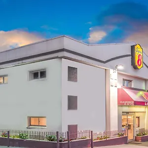 Hotel Super 8 By Wyndham Nj/nyc Area North Bergen